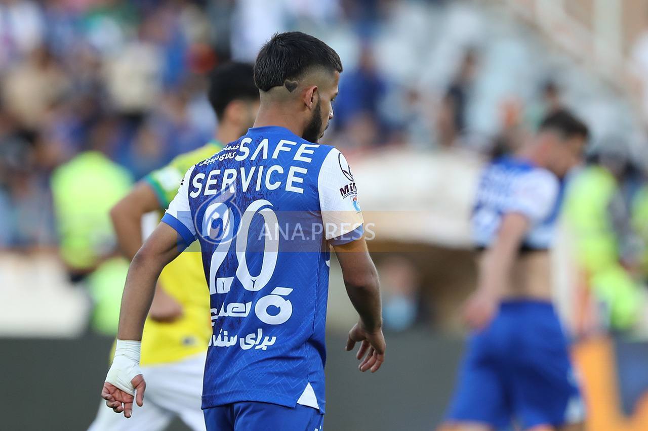 تصاویر خطای مشکوک به پنالتی قائدی مقابل صنعت نفت