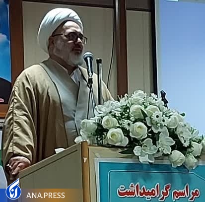 بیان جایگاه معلم نیازمند قدرت واژگانی و جریان‌سازی بالاست/ جامعه صلاح و رستگاری را از معلمان دارد