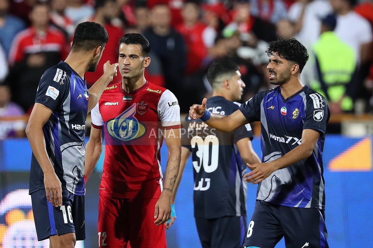 جدال سرخ‌پوشان با پیکانی‌ها+ تصاویر