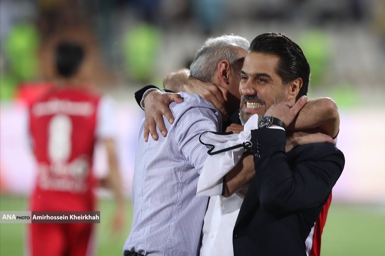 شادی سرخ‌پوشان در ورزشگاه آزادی پس از پیروزی برابر پیکان+ تصاویر