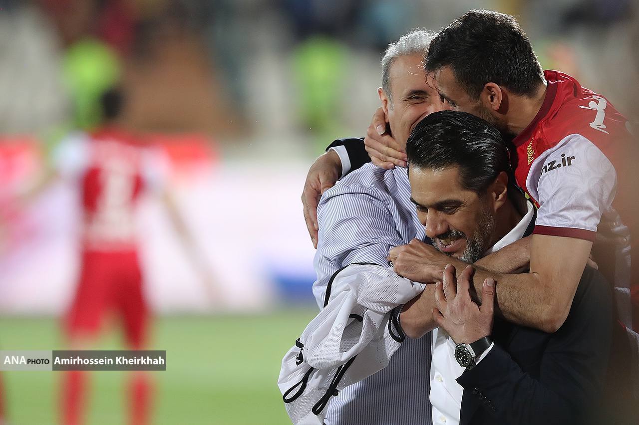 شادی سرخ‌پوشان در ورزشگاه آزادی پس از پیروزی برابر پیکان+ تصاویر
