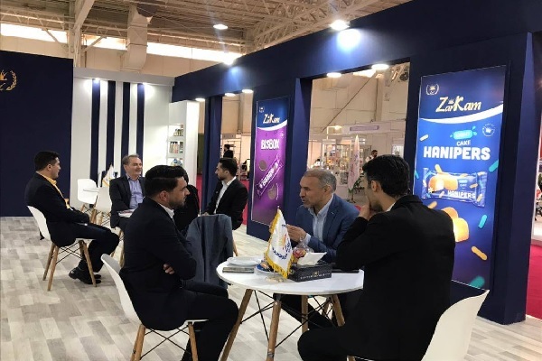 نمایش توانمندیهای صادراتی گروه صنعتی پژوهشی زر در ایران اکسپو ۲۰۲۳ نمایش توانمندیهای صادراتی گروه صنعتی پژوهشی زر در ایران اکسپو ۲۰۲۳