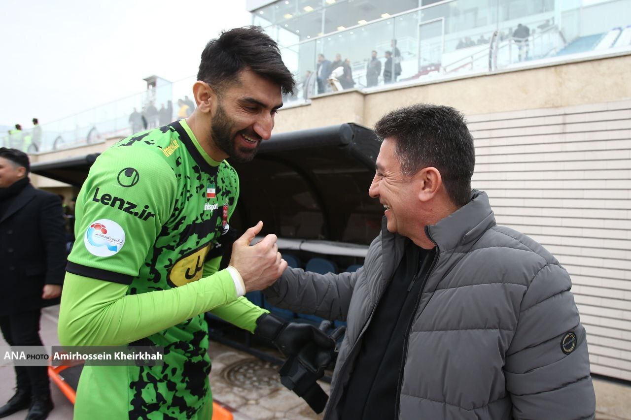 بماند///پرسپولیس - گل‌گهر سیرجان