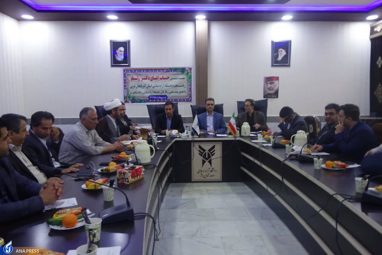 از تبیین اولویت‌های دانشگاه تا رونمایی از تلاش دانشجویان جهادی