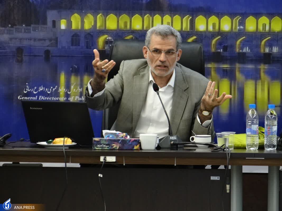 احیای زایندهرود در گرو ملاحظات و پیچ و خم تصمیمات احیای زایندهرود در گرو ملاحظات و پیچ و خم تصمیمات