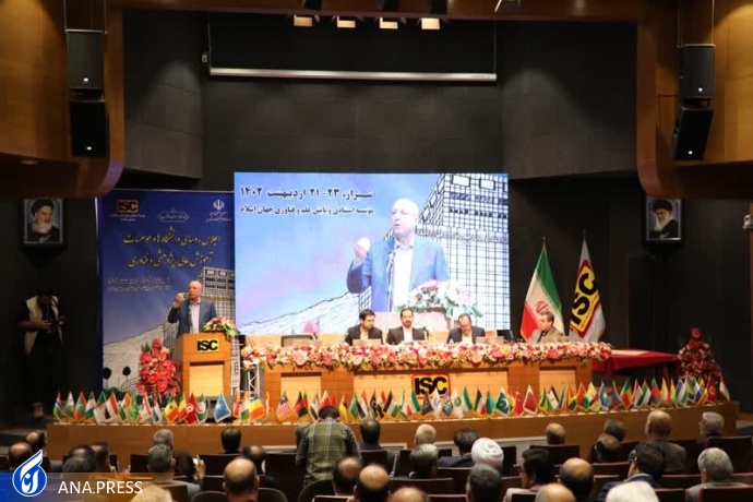 وزیر علوم: دانشگاههایی که به پنجره هوشمند وصل نشوند توبیخ میشوند/ برخی رؤسای دانشگاهها فقط ساختمانسازی میکنند وزیر علوم: دانشگاههایی که به پنجره هوشمند وصل نشوند توبیخ میشوند/ برخی رؤسای دانشگاهها فقط ساختمانسازی میکنند