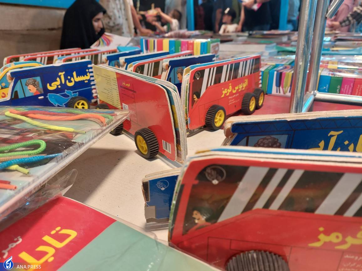 بازارگرمی ناشران با کتب فریبنده کودک بازارگرمی ناشران با کتب فریبنده کودک