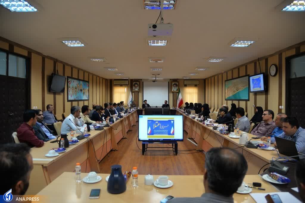 تصور اینکه مشکل آمریکا با جمهوری اسلامی است ساده‌انگارانه است/ آنها دنبال تجزیه ایران هستند