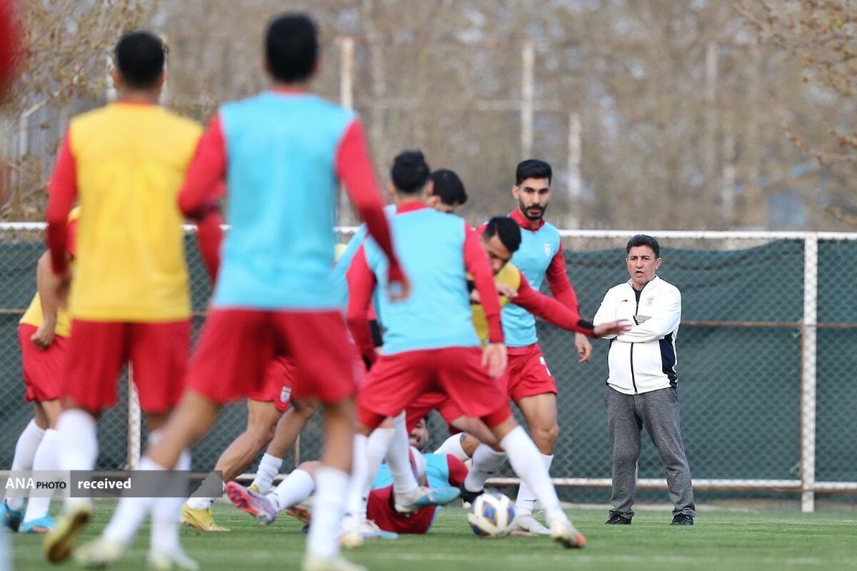 فریادشیران: قلعه‌نویی باید تا جام جهانی بماند وگرنه وقت تلف کرده‌ایم سرمربی امید امروز هم انتخاب شود شانس صعود ندارد