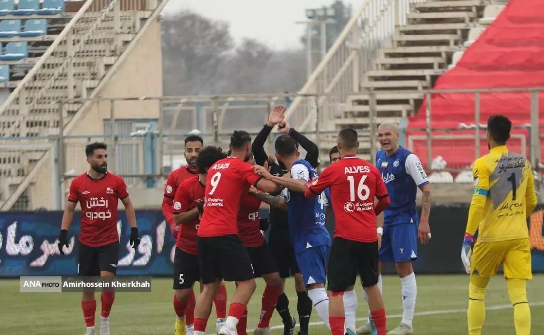 بماند/// استقلال - تراکتور