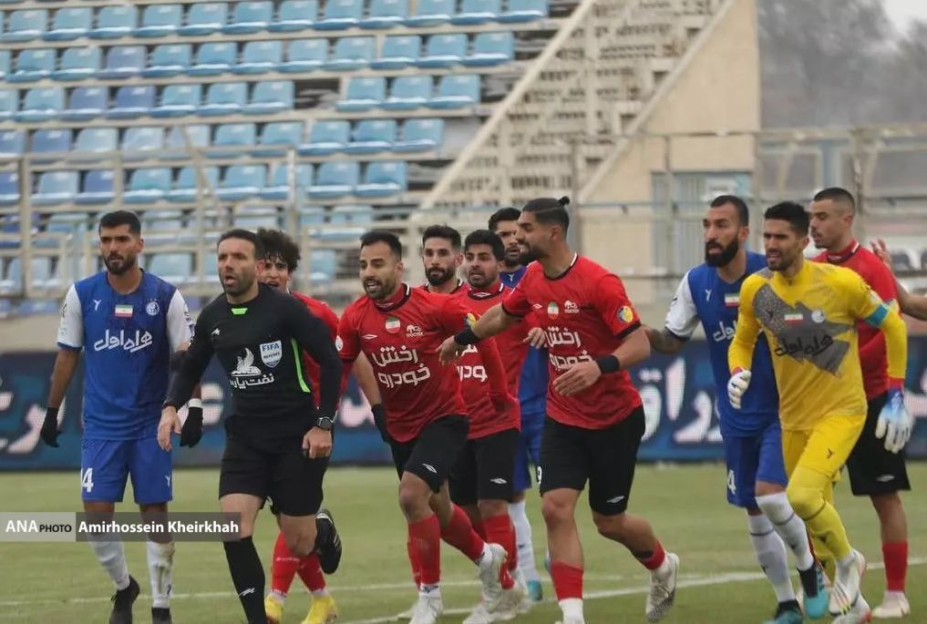 بماند/// استقلال - تراکتور