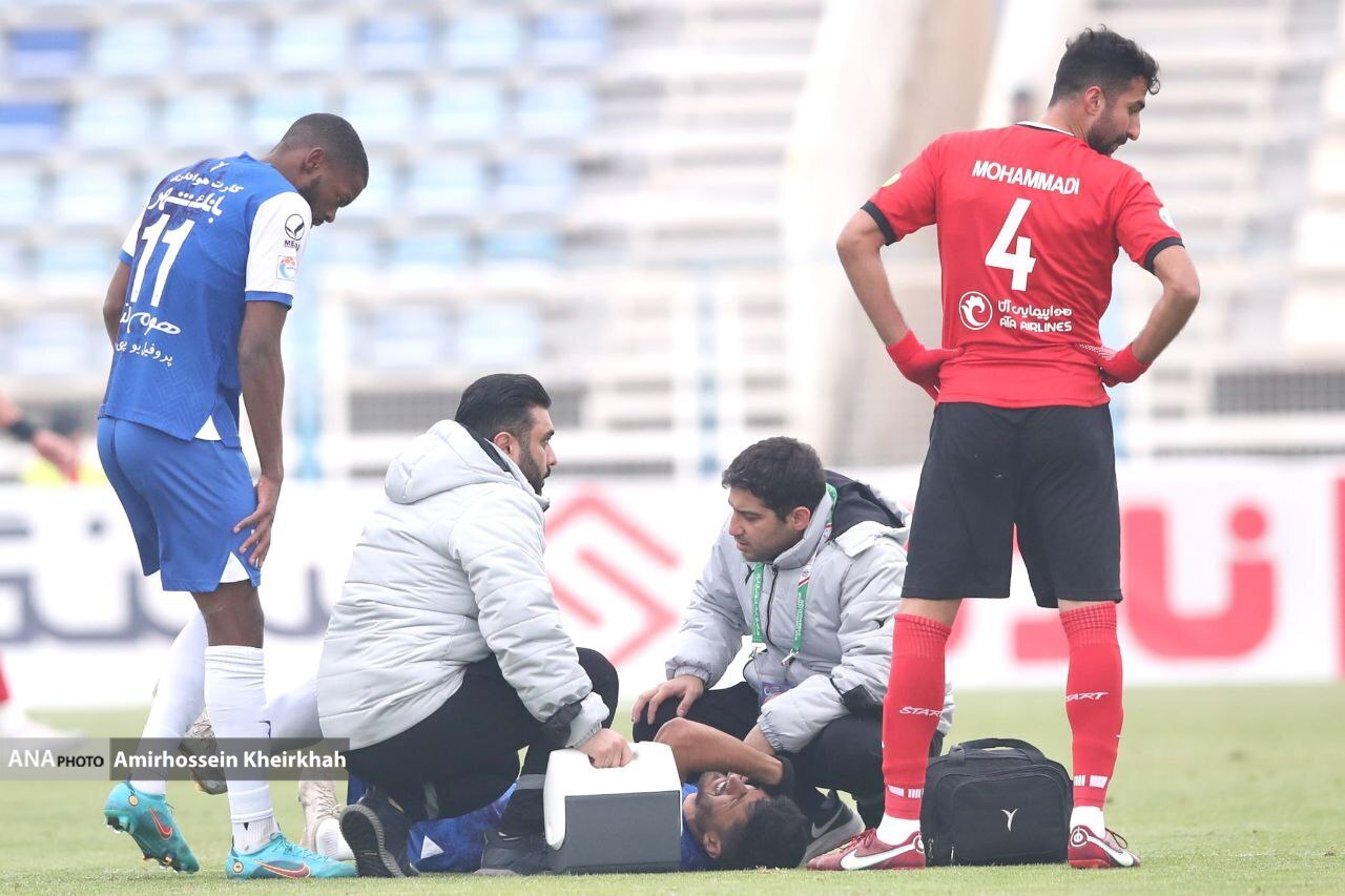 بماند/// استقلال - تراکتور