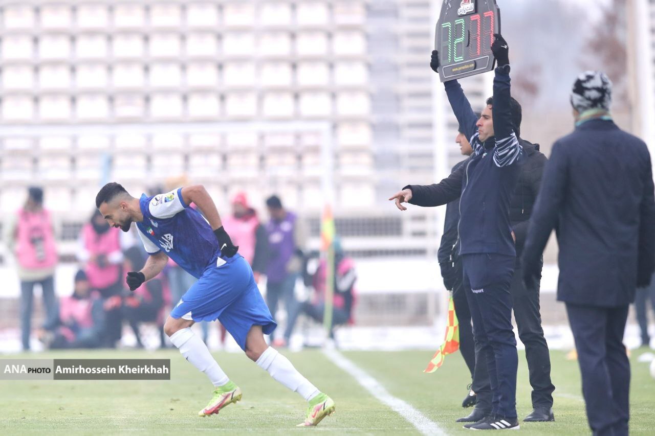 بماند/// استقلال - تراکتور