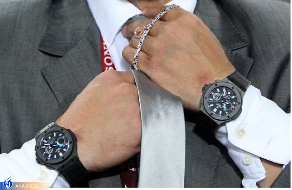 برداشتهای جدید از پشت پرده زندگی «دست خدا»؛ چرا مارادونا همیشه دو ساعت به دست داشت؟ برداشتهای جدید از پشت پرده زندگی «دست خدا»؛ چرا مارادونا همیشه دو ساعت به دست داشت؟