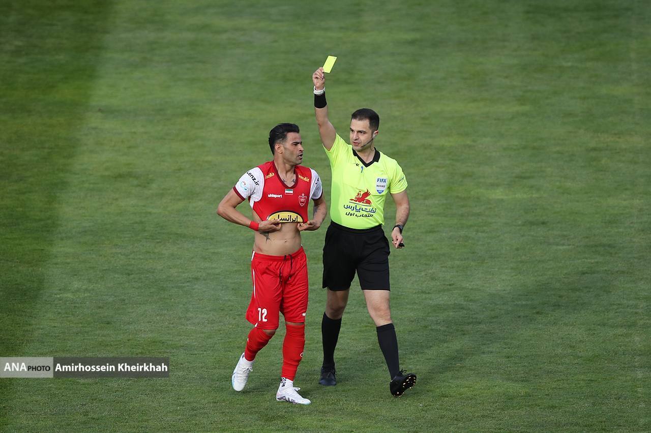 گلزنی آلکثیر با چاشنی کارت زرد+ عکس گلزنی آلکثیر با چاشنی کارت زرد+ عکس