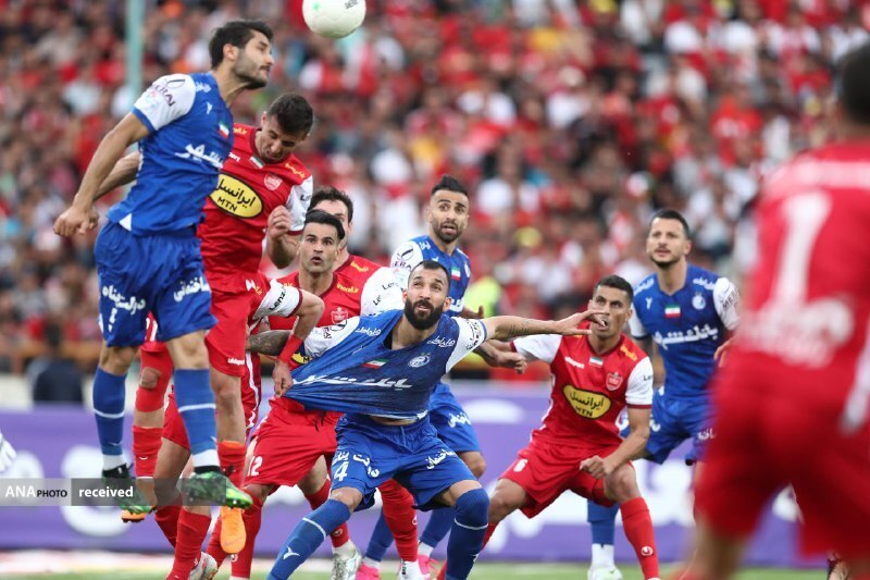 گل پرسپولیس با اشتباه داور رخ داد +عکس و فیلم گل پرسپولیس با اشتباه داور رخ داد +عکس و فیلم