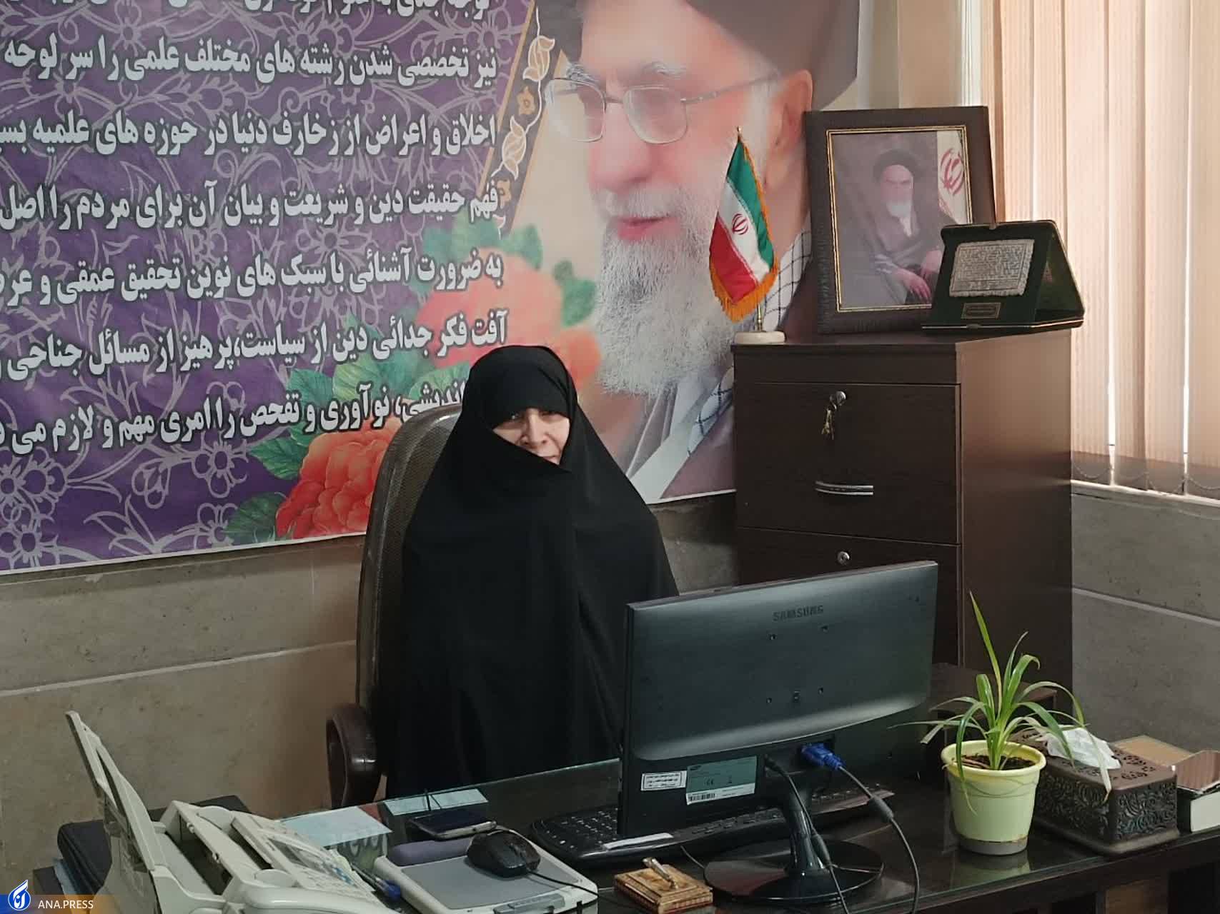 دختری که مورد تحسین امام کاظم (ع) قرار گرفت دختری که مورد تحسین امام کاظم (ع) قرار گرفت