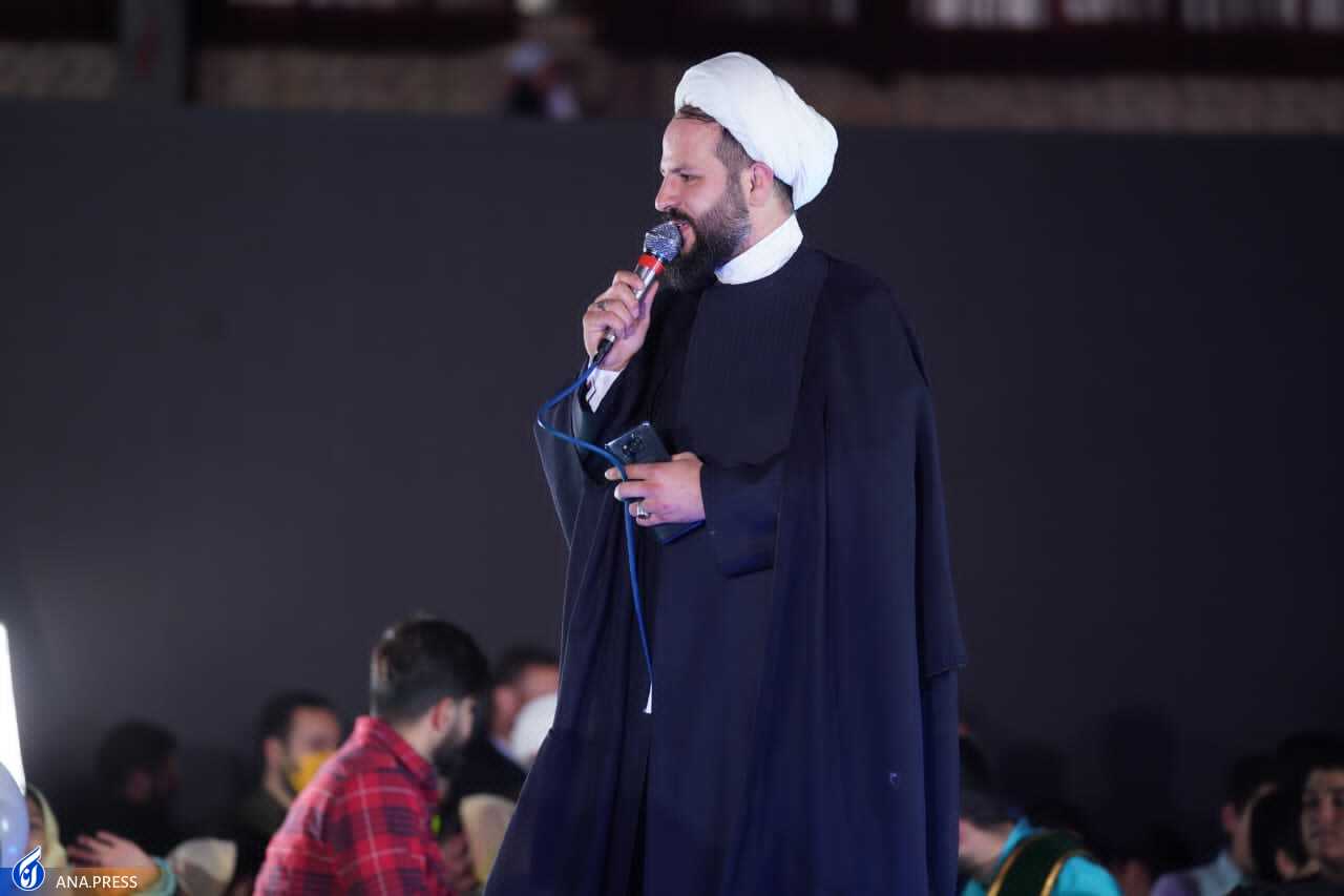 عمو روحانی بچه‌ها را بیشتر بشناسید + عکس