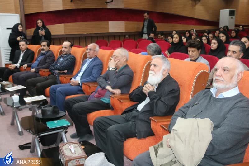 الگوها، نمادها و لوگوها بازنمایی ذهن هنرمند از واقعیت است الگوها، نمادها و لوگوها بازنمایی ذهن هنرمند از واقعیت است