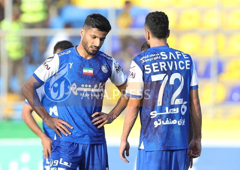 آه حسرت برای محبی پس از به هوا زدن پنالتی