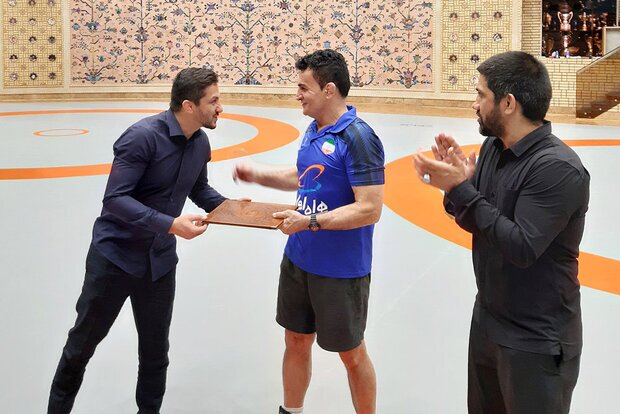 سایه سنگین بنا بار دیگر روی سر موفقترین مربی تیم ملی؛ حکمی برای تضعیف جایگاه سرمربی؟ سایه سنگین بنا بار دیگر روی سر موفقترین مربی تیم ملی؛ حکمی برای تضعیف جایگاه سرمربی؟