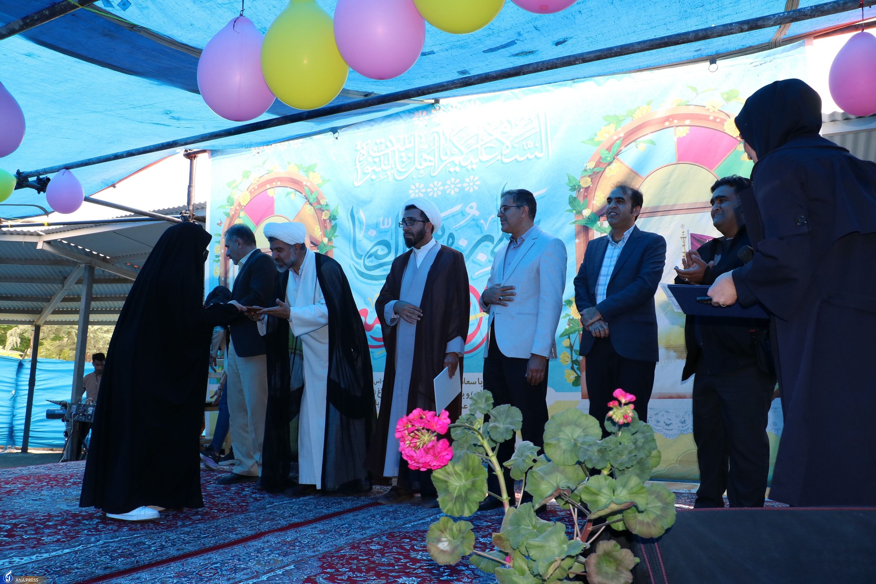 از راهاندازی باشگاه فرهنگی و سرای دخترانه تا تجلیل از دختران شهید از راهاندازی باشگاه فرهنگی و سرای دخترانه تا تجلیل از دختران شهید