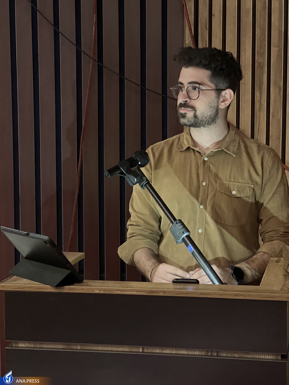 اختراعی که حتی با وزش نسیم تولید برق می‌کند