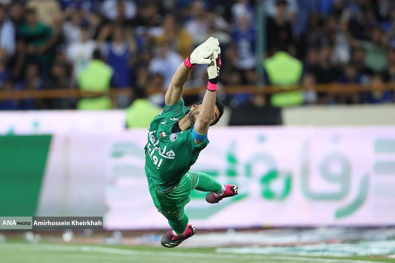 لحظه‌ای که ترابی آرزوهای استقلال را بر باد داد+عکس