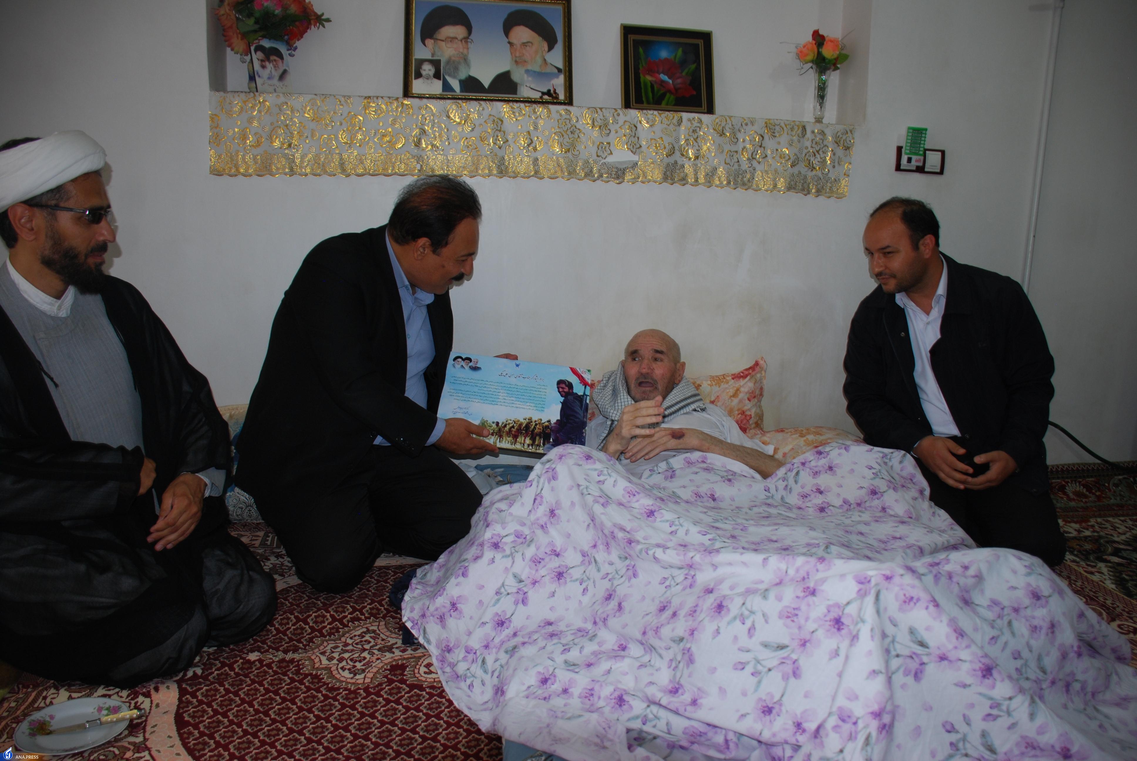 دلجویی دانشگاهیان دانشگاه آزاد اسلامی از جانبازان دفاع مقدس دلجویی دانشگاهیان دانشگاه آزاد اسلامی از جانبازان دفاع مقدس