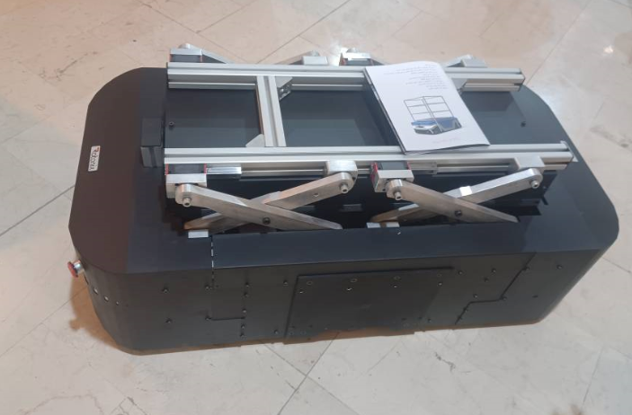 قابلیت جابه جایی بستههای پستی تا ۳۰۰ کیلوگرم با ربات انبار قابلیت جابه جایی بستههای پستی تا ۳۰۰ کیلوگرم با ربات انبار