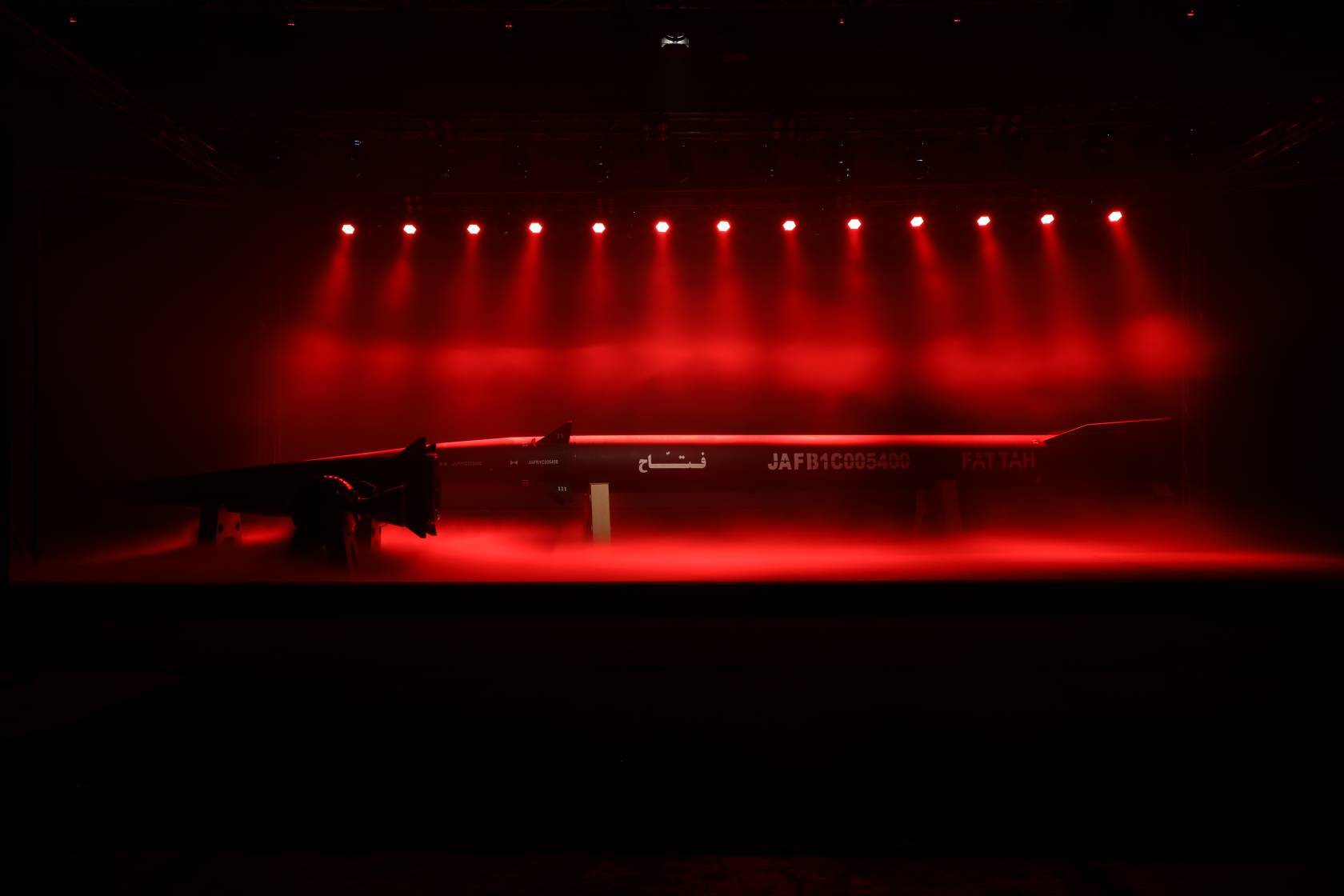 رونمایی از موشک فتاح، هماهنگی کامل بین «میدان» و «دیپلماسی» را نشان داد رونمایی از موشک فتاح، هماهنگی کامل بین «میدان» و «دیپلماسی» را نشان داد