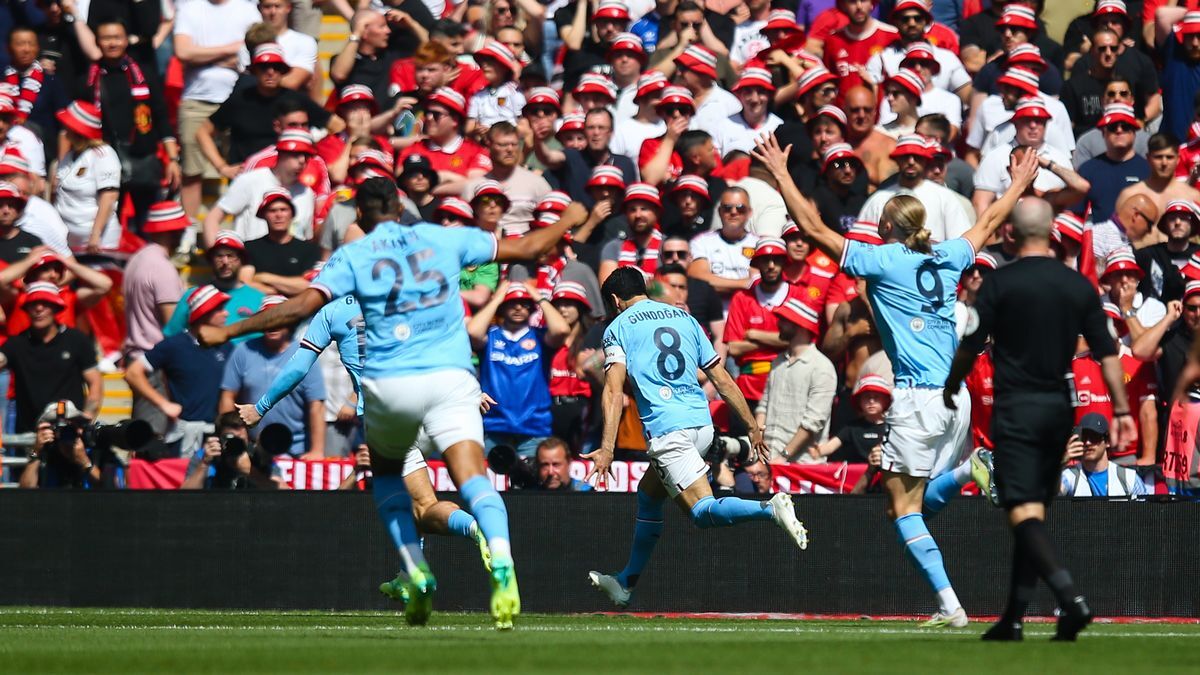 آبیها در بهترین شرایط برای فتح استانبول؛ منچستر با «مرد روزهای بزرگش» تاریخ سازی میکند آبیها در بهترین شرایط برای فتح استانبول؛ منچستر با «مرد روزهای بزرگش» تاریخ سازی میکند