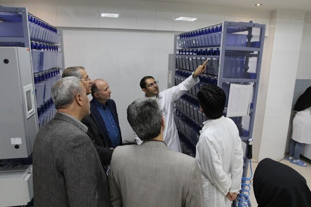 بازدید معاون پژوهش و فناوری وزارت بهداشت از پژوهشگاه رویان بازدید معاون پژوهش و فناوری وزارت بهداشت از پژوهشگاه رویان