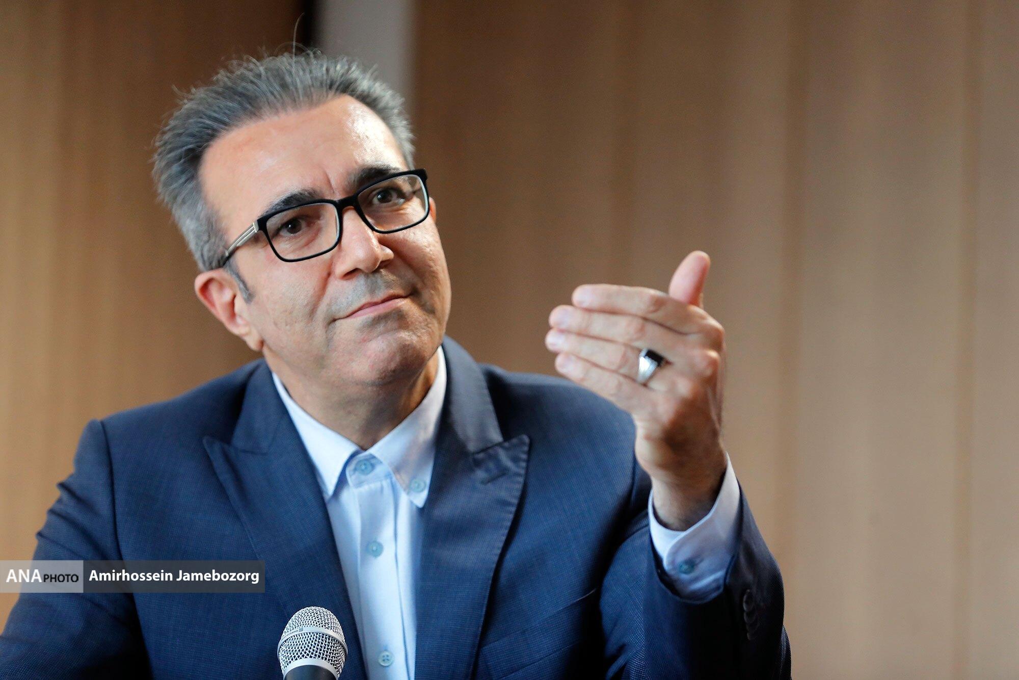 رونمایی از سامانه احیای امضای هنرمندان در دانشگاه استاد فرشچیان رونمایی از سامانه احیای امضای هنرمندان در دانشگاه استاد فرشچیان