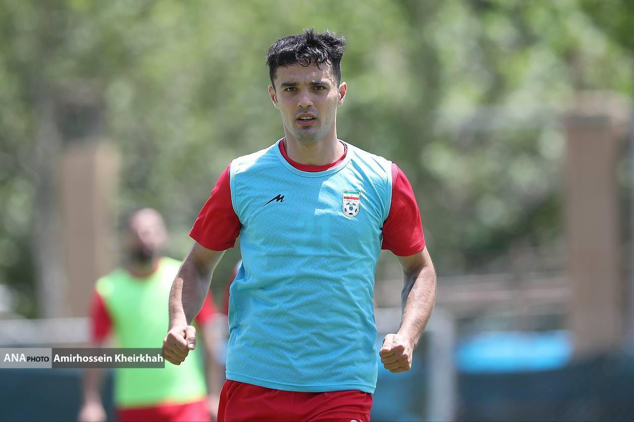 از تکل خشن روی وحید امیری تا دستورات تاکتیکی مطهری به بازیکنان از تکل خشن روی وحید امیری تا دستورات تاکتیکی مطهری به بازیکنان