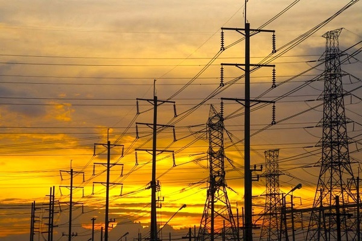 کاهش ۶۴۰ مگاواتی مصرف برق با اجرای طرح مدیریت مصرف ادارات