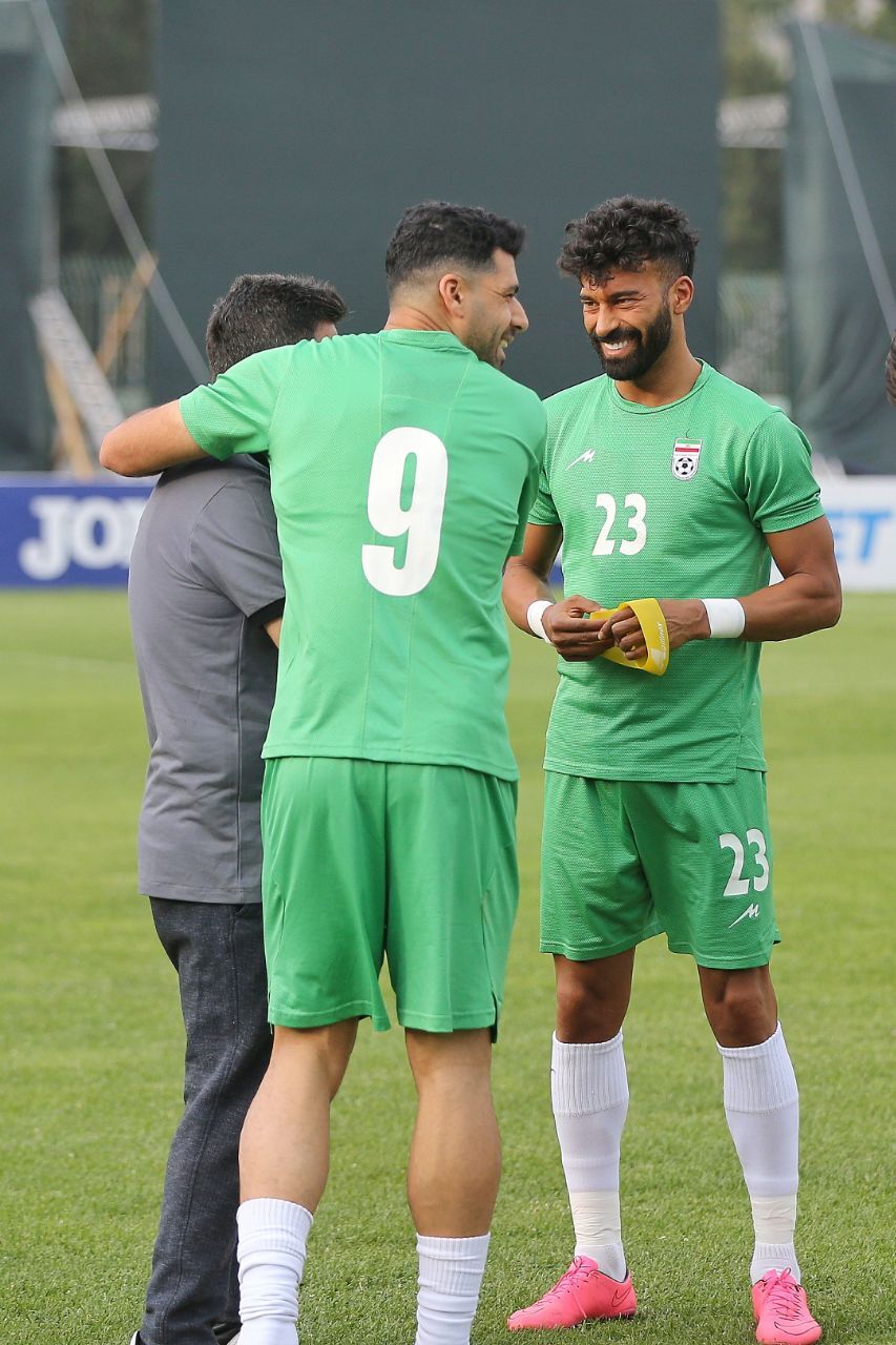 برگزاری اولین تمرین تیم ملی در بیشکک/ جلسه قلعه نویی با سه بازیکن با سابقه +عکس برگزاری اولین تمرین تیم ملی در بیشکک/ جلسه قلعه نویی با سه بازیکن با سابقه +عکس