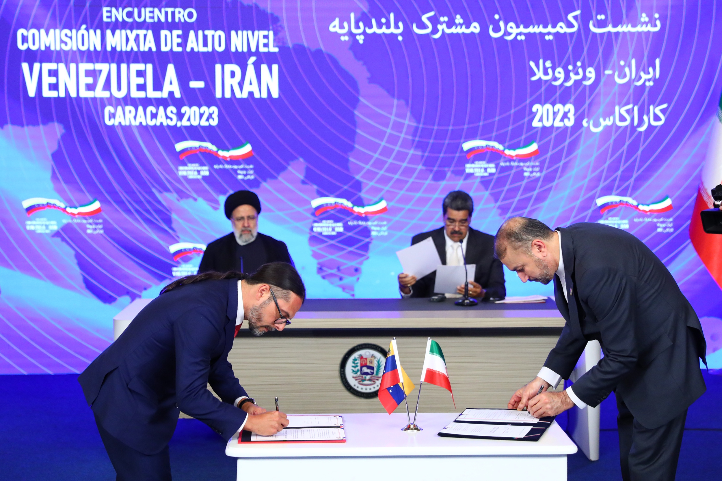 سفر رئیسی به آمریکای لاتین میتواند برای شرکتهای ایرانی بازار کار فراهم کند سفر رئیسی به آمریکای لاتین میتواند برای شرکتهای ایرانی بازار کار فراهم کند