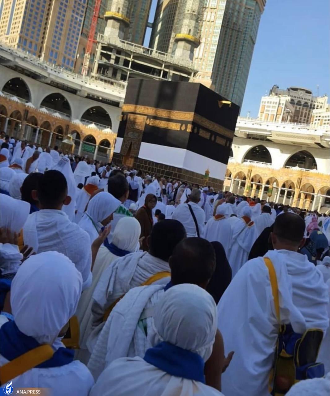 پشت‌بام کعبه شست‌وشو شد+ عکس