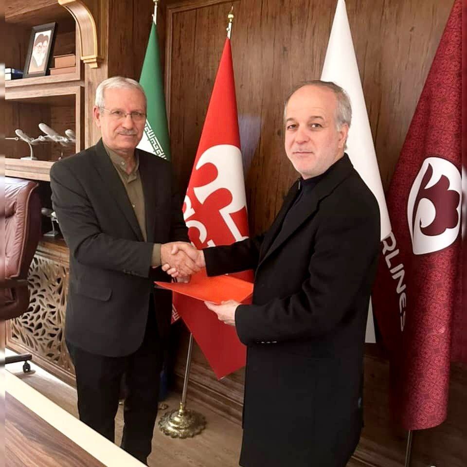 نصیرزاده: اقدام عجولانه به ضرر تراکتور تمام خواهد شد/ بازیکنان با نظر خمز جذب می‌شوند