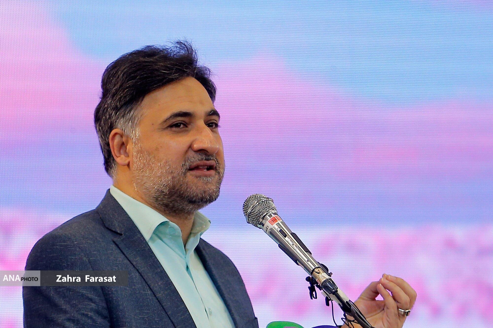 گزارش میدانی آنا از نخستین دوره نمایشگاه