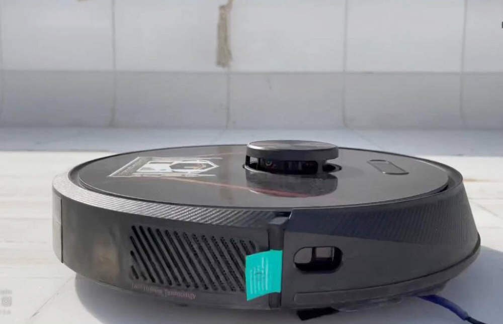 شستوشوی بام کعبه با کمک رباتهای هوشمند و هوش مصنوعی شستوشوی بام کعبه با کمک رباتهای هوشمند و هوش مصنوعی