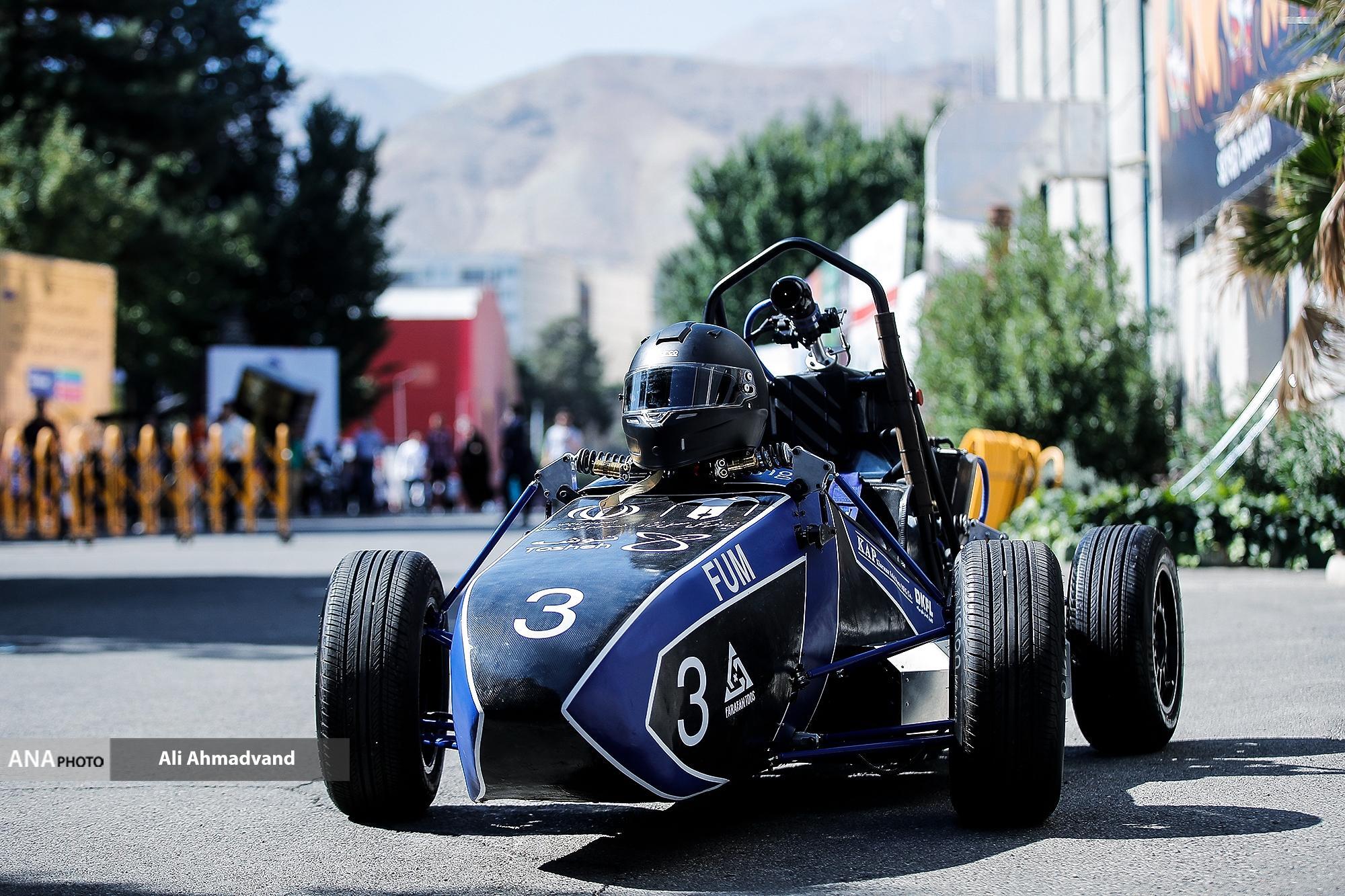 خودروی ایرانی رهام با ۸۰ کشور دنیا رقابت می‌کند