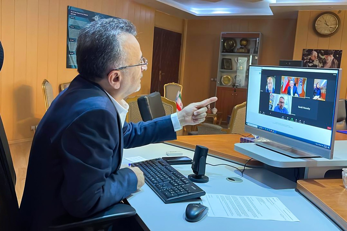 قول فدراسیون جهانی والیبال برای پیگیری صدور ویزای سه ملی‌پوش