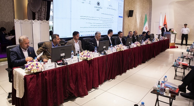 مهر تایید سهامداران بر عملکرد بانک ملت مهر تایید سهامداران بر عملکرد بانک ملت