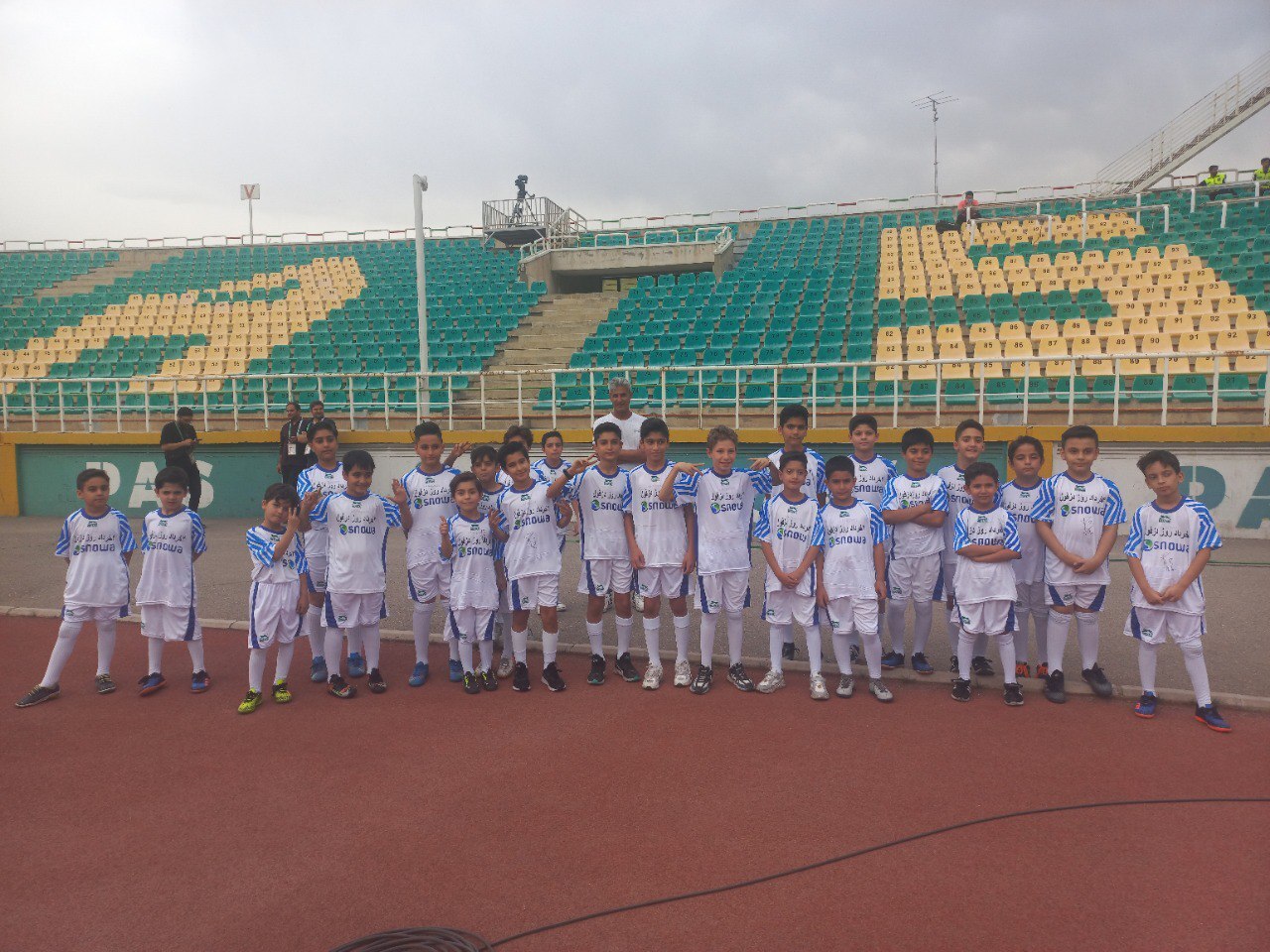 هوادار معلول پرسپولیس: یحیی تنها نیست + عکس هوادار معلول پرسپولیس: یحیی تنها نیست + عکس