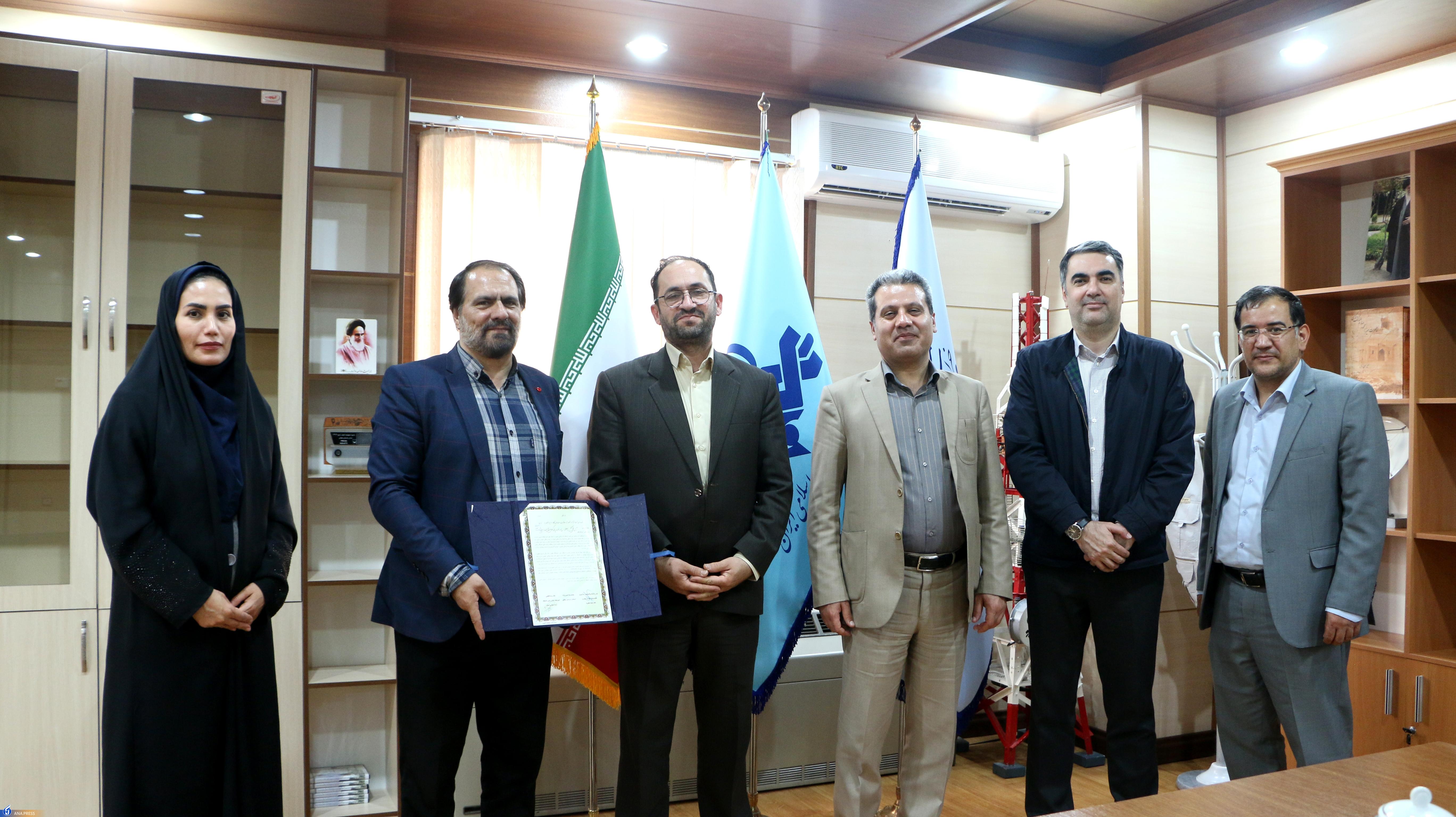 تخصص و ظرفیت علمی و آموزشی استادان دانشگاه زمینهساز افزایش آگاهی و ارتقای سواد علمی تخصص و ظرفیت علمی و آموزشی استادان دانشگاه زمینهساز افزایش آگاهی و ارتقای سواد علمی