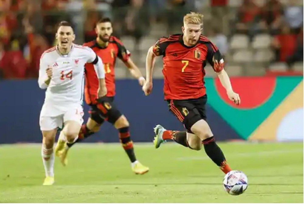 از بحران پیری تا دعوا به دلیل بازوبند کاپیتانی بلژیک؛ آتش اختلاف همچنان روشن در اردوگاه شیاطین سرخ اروپا! از بحران پیری تا دعوا به دلیل بازوبند کاپیتانی بلژیک؛ آتش اختلاف همچنان روشن در اردوگاه شیاطین سرخ اروپا!