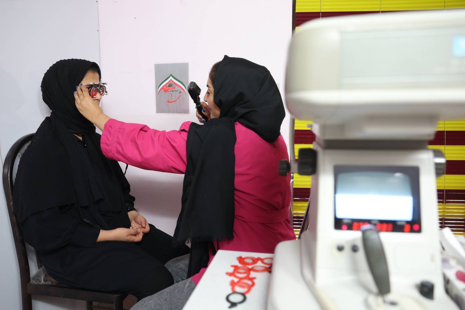 گروه جهادی شهدا آرزوی دو کودک برای خانهدار شدن را برآورده کرد گروه جهادی شهدا آرزوی دو کودک برای خانهدار شدن را برآورده کرد