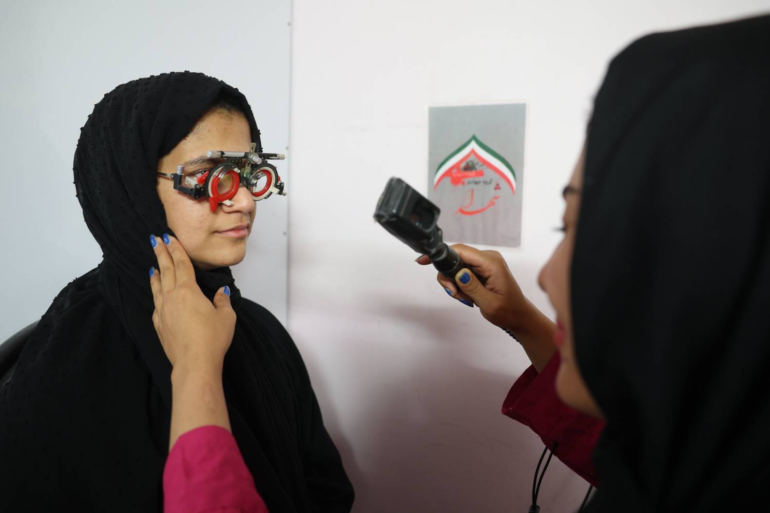 گروه جهادی شهدا آرزوی دو کودک برای خانهدار شدن را برآورده کرد گروه جهادی شهدا آرزوی دو کودک برای خانهدار شدن را برآورده کرد